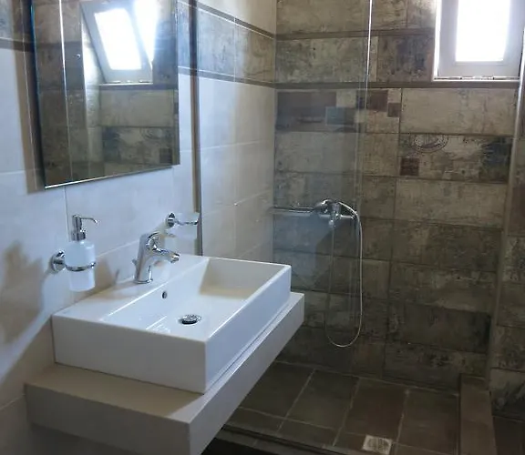 Pantheon Aparthotel Chania (Crete)