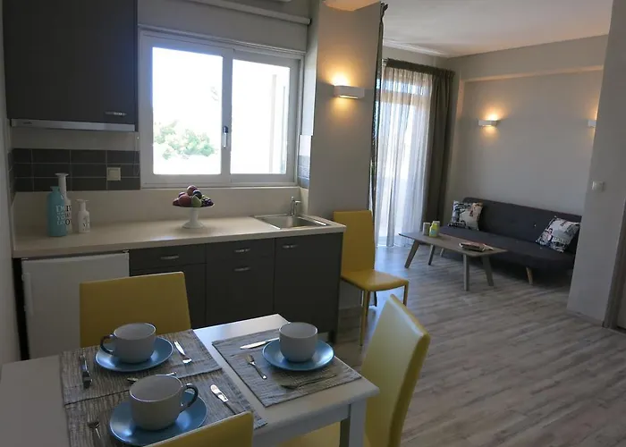 Aparthotel Pantheon Chania (Crete)