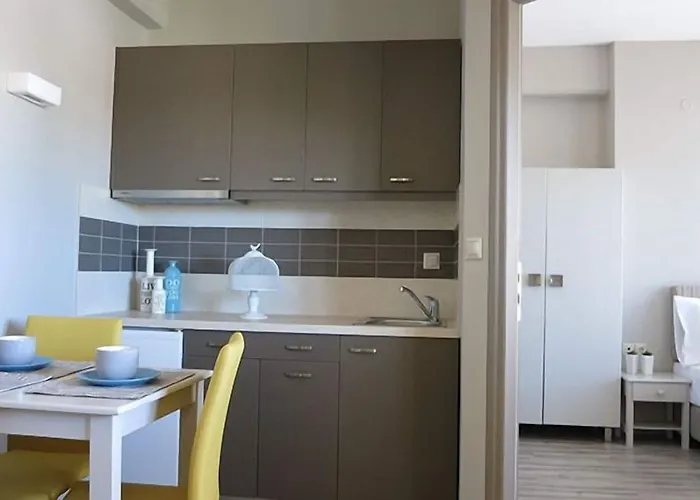 Pantheon 3* Chania (Crete)