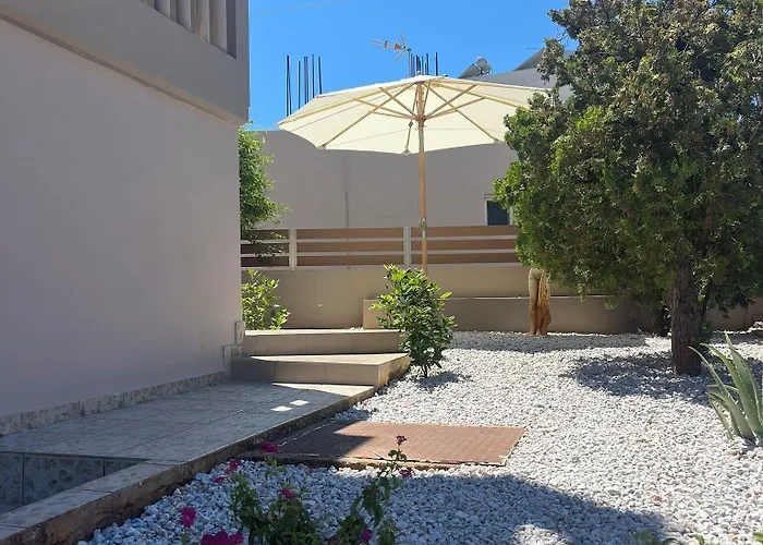 Aparthotel Pantheon 3*