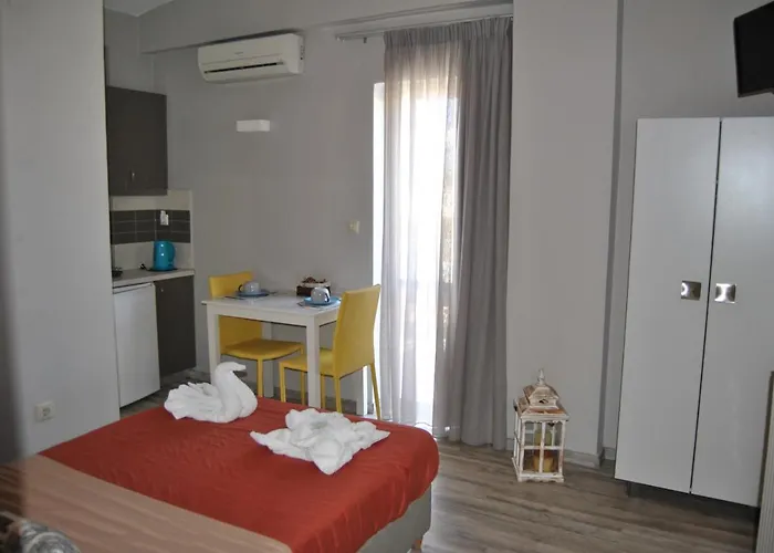 Pantheon Aparthotel Chania (Crete)