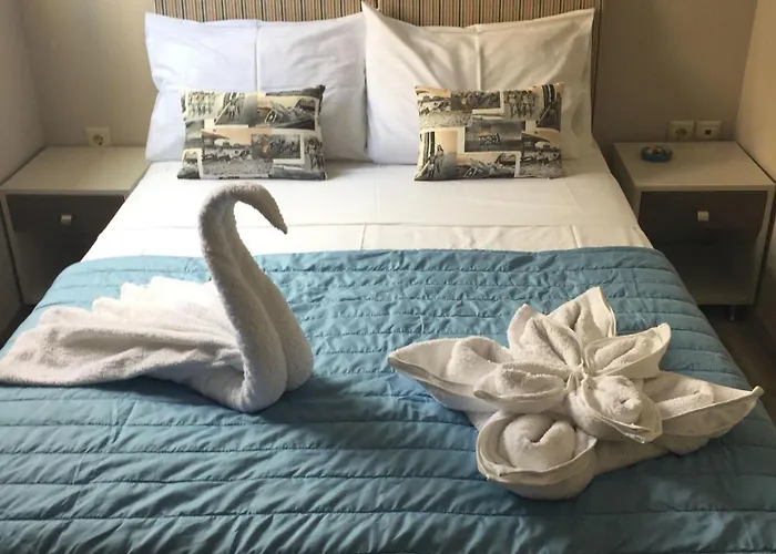 Aparthotel Pantheon 3*