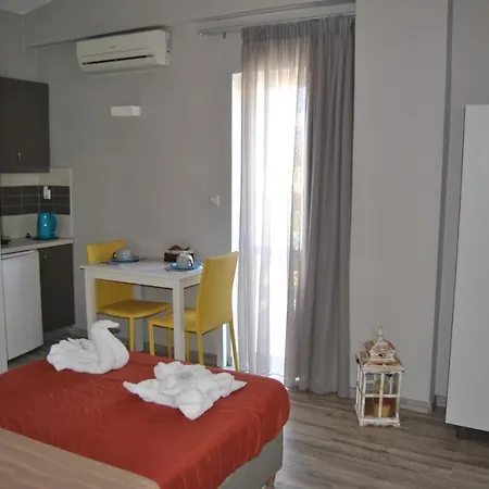 Pantheon Aparthotel Chania (Crete)